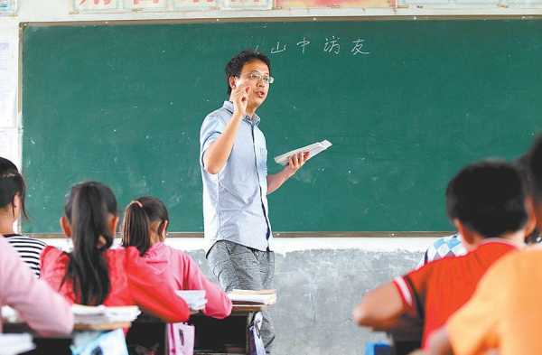 藿香正气水是谁发明出来的?藿香正气水创始人-趣考网