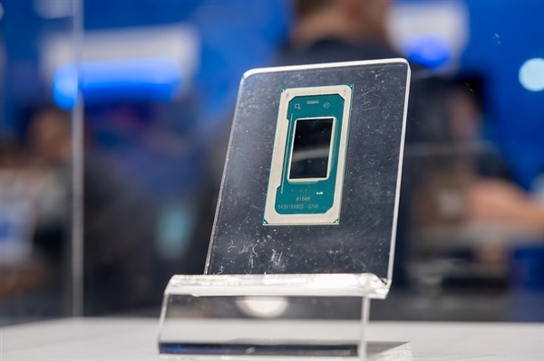 Intel Panther Lake首发版本曝光！其它等明年(图2)