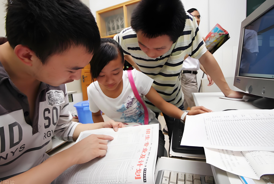 2024年高考：省控线、投档线和录取分数线，要提前弄清楚-趣考网