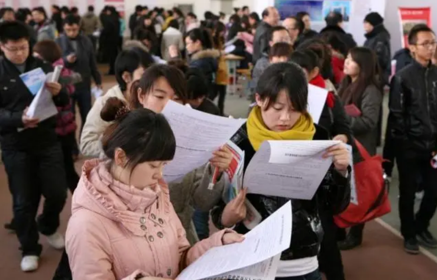 在中国考上“一本”意味着什么？能打败80%的考生，甚至改变人数(图3)