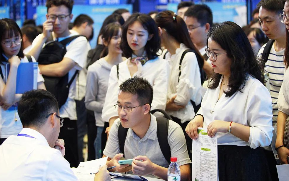 大学毕业后才明白的5件事，过来人的踩坑经验，大一新生提前了解