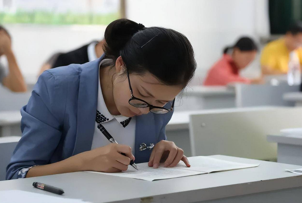 大学毕业后才明白的5件事，过来人的踩坑经验，大一新生提前了解(图3)