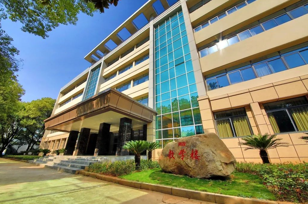 江西“被低估”的双非大学，学科实力很突出，实力“堪比”双一流(图2)