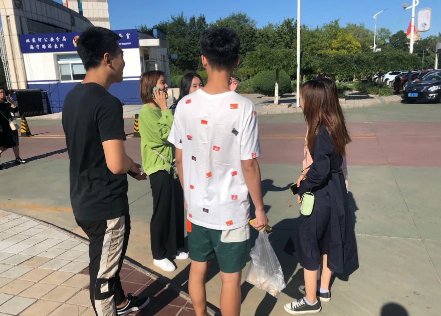 大一新生注意了，这几种大学常见的骗局，开学报到前了解下(图5)
