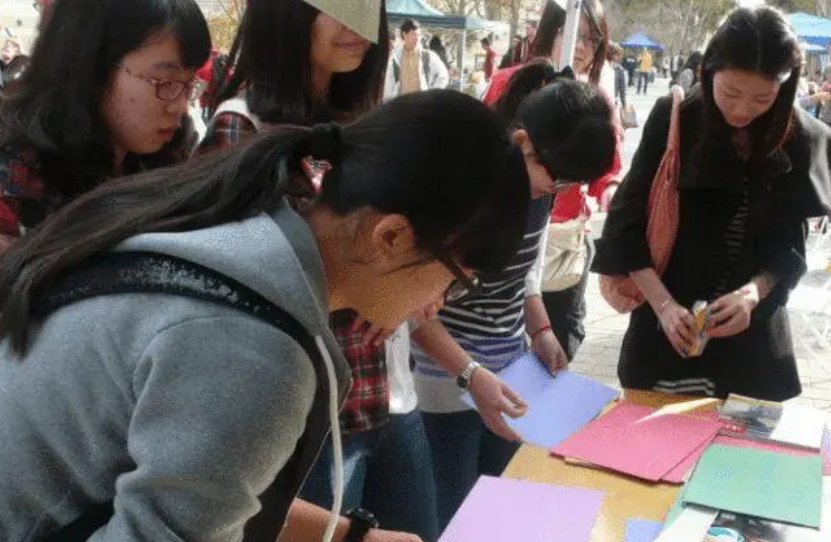 大学生参加哪些社团好？有必要参加学生会吗？看完就明白了(图2)