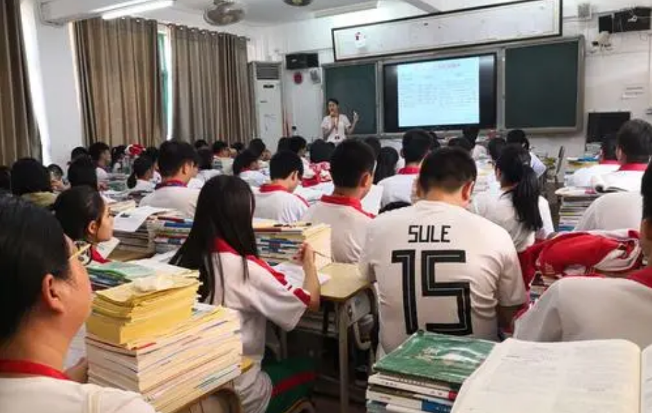 比较吃香的3个师范类专业，毕业后容易考到编制，考生了解下-趣考网