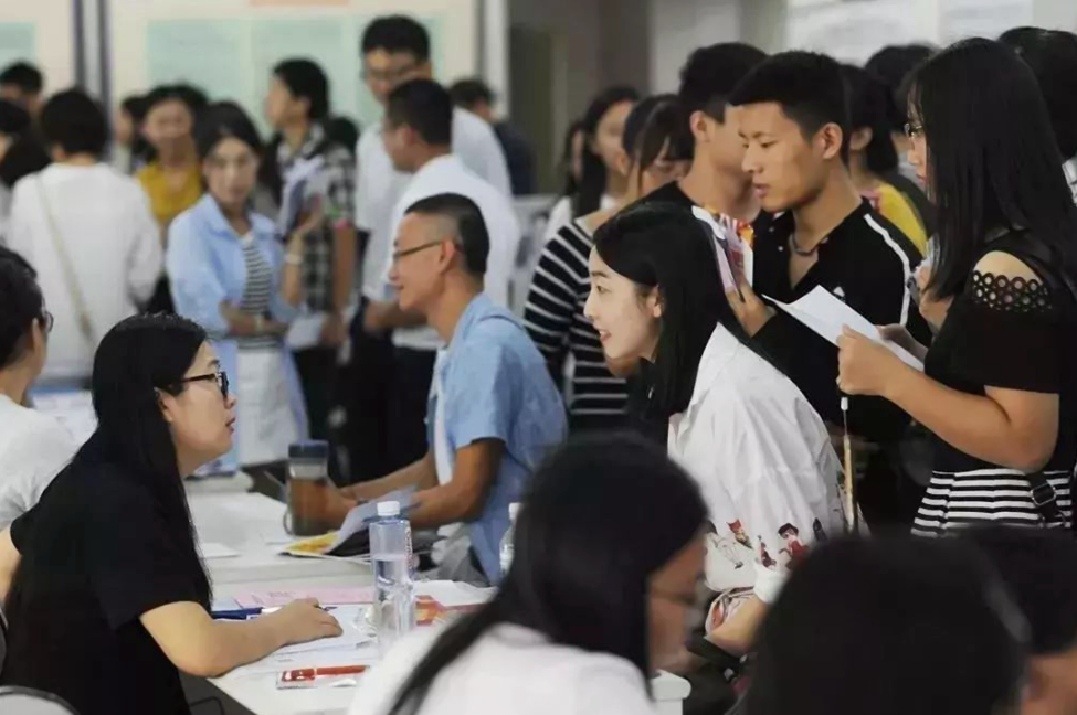 拿到大学录取通知书后，要不要去迁移户口？过来人告诉你利弊(图3)