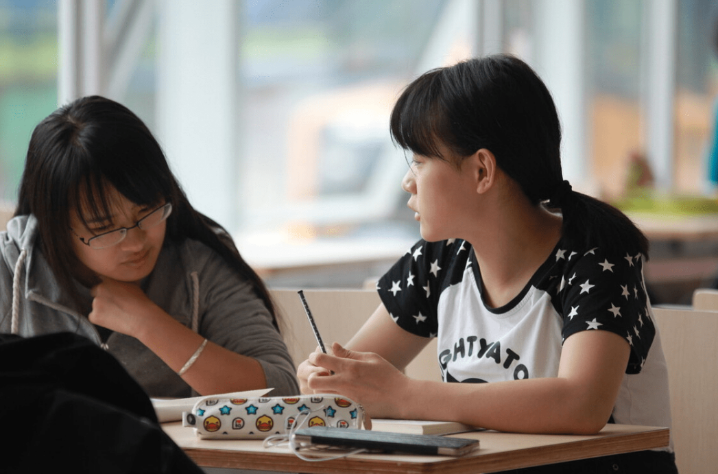 即将要上大学，家长每月给多少生活费合适？这个建议很有帮助(图3)
