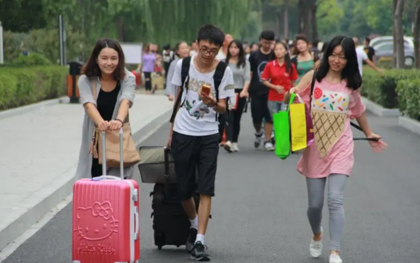 高考选大学，本省和外省会有什么区别？原来有这么大的不同(图2)