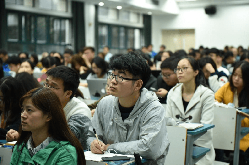 进入大学后要规划这几件事,大学辅导员不会告诉你,越早知道越好