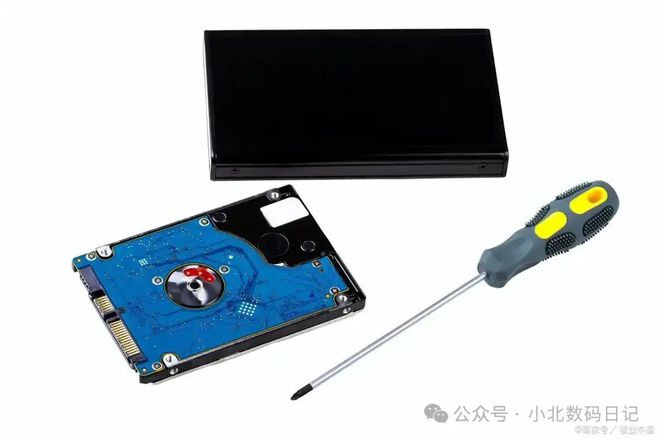 新移动硬盘第一次使用需要怎样做