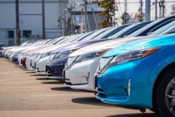 2025燃油车再焕新生,众多车主为何依旧青睐汽油车?