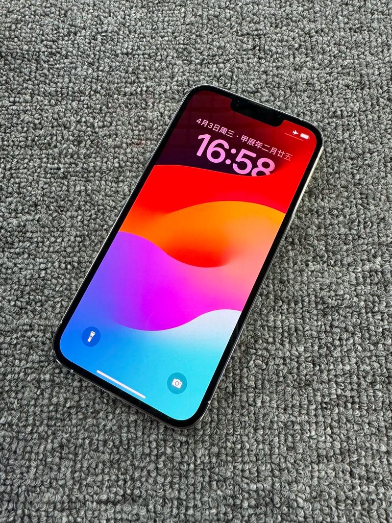 如何绘制苹果iPhone 13手机？分步图解教程