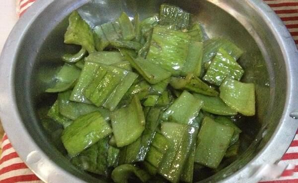 丝瓜皮可以吃吗 吃丝瓜皮有什么功效和作用-图2
