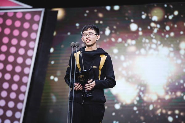 刘世宇为什么叫mlxg 香锅就是LPL赛区的大魔王-图4