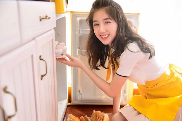 李凯馨的腿好好看 看看她的个人资料是什么吧-图2