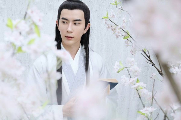 于朦胧是gay吗 身边的女主不断的更换-图1