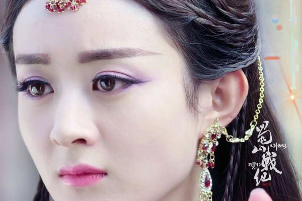 赵丽颖抽烟吗 赵丽颖吸烟也是被拍摄了？-图3