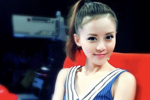 段曦个人资料 为什么会打谢娜？老公是谁-图1