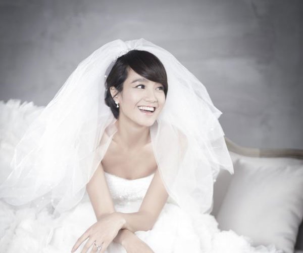 周一围老婆朱丹照片 两人结婚并育有一个女儿-图2