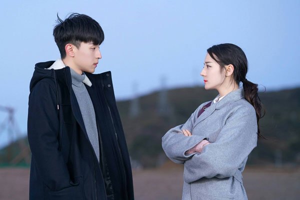 邓伦的绯闻女友 没有一个人是他的理想型-图3
