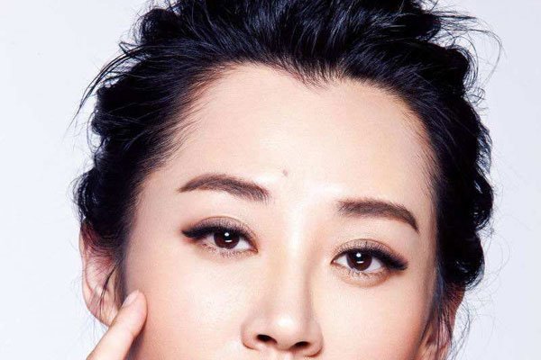 许晴保养的太好了 真实面容是什么样子-图1