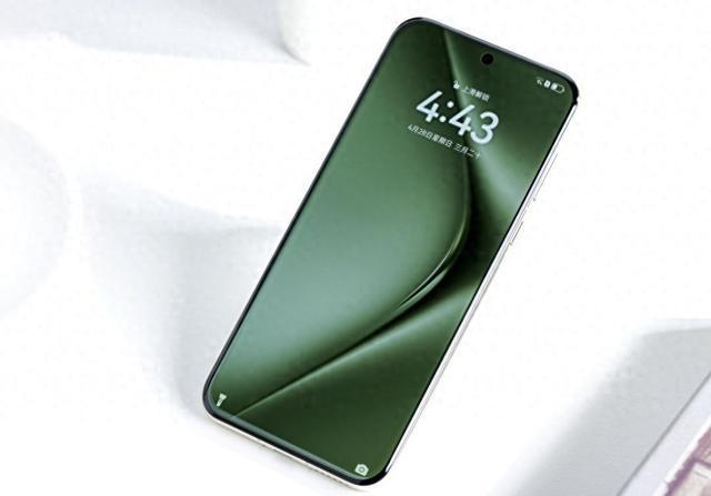 苹果16 Pro再见？华为“Ultra”机皇突降1850元？就选你了