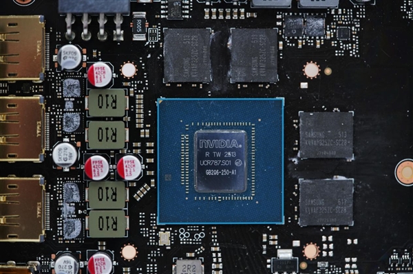 技嘉新甜点卡！小雕AORUS RTX 5060 ELITE 8GB显卡图赏-图18