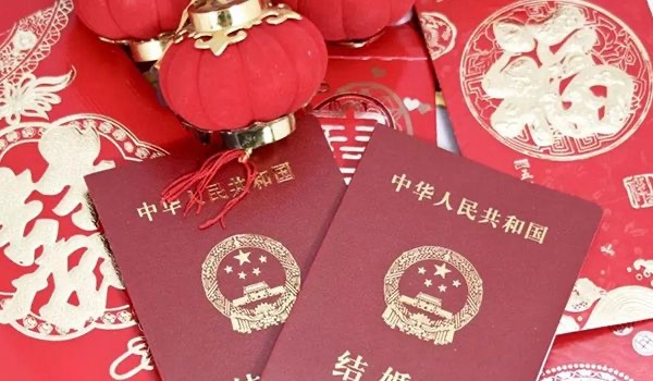 荷兰莱顿同性结婚合法化20多年了！前提是满足这三大条件-图2