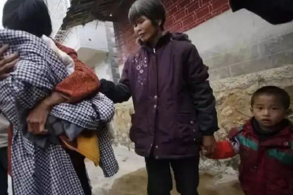 人贩子梅姨，梅姨曾住在城丰村-图2