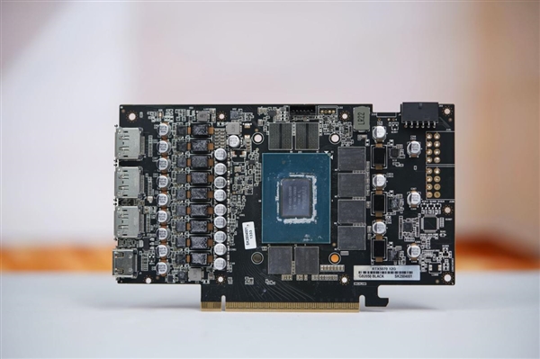 第四代电竞之心！铭瑄RTX 5070 iCraft OC 12G图赏-图16