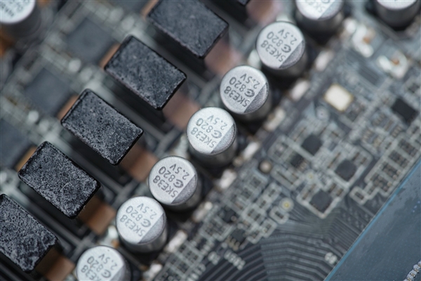 第四代电竞之心！铭瑄RTX 5070 iCraft OC 12G图赏-图23