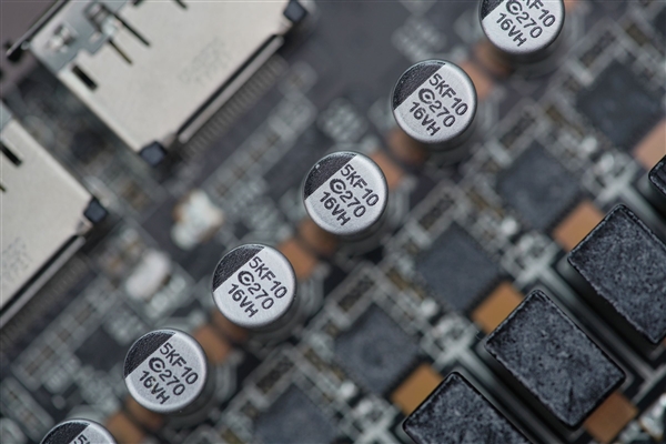 第四代电竞之心！铭瑄RTX 5070 iCraft OC 12G图赏-图24