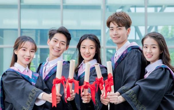 师范类专业还能报吗?师范生毕业好找工作吗?