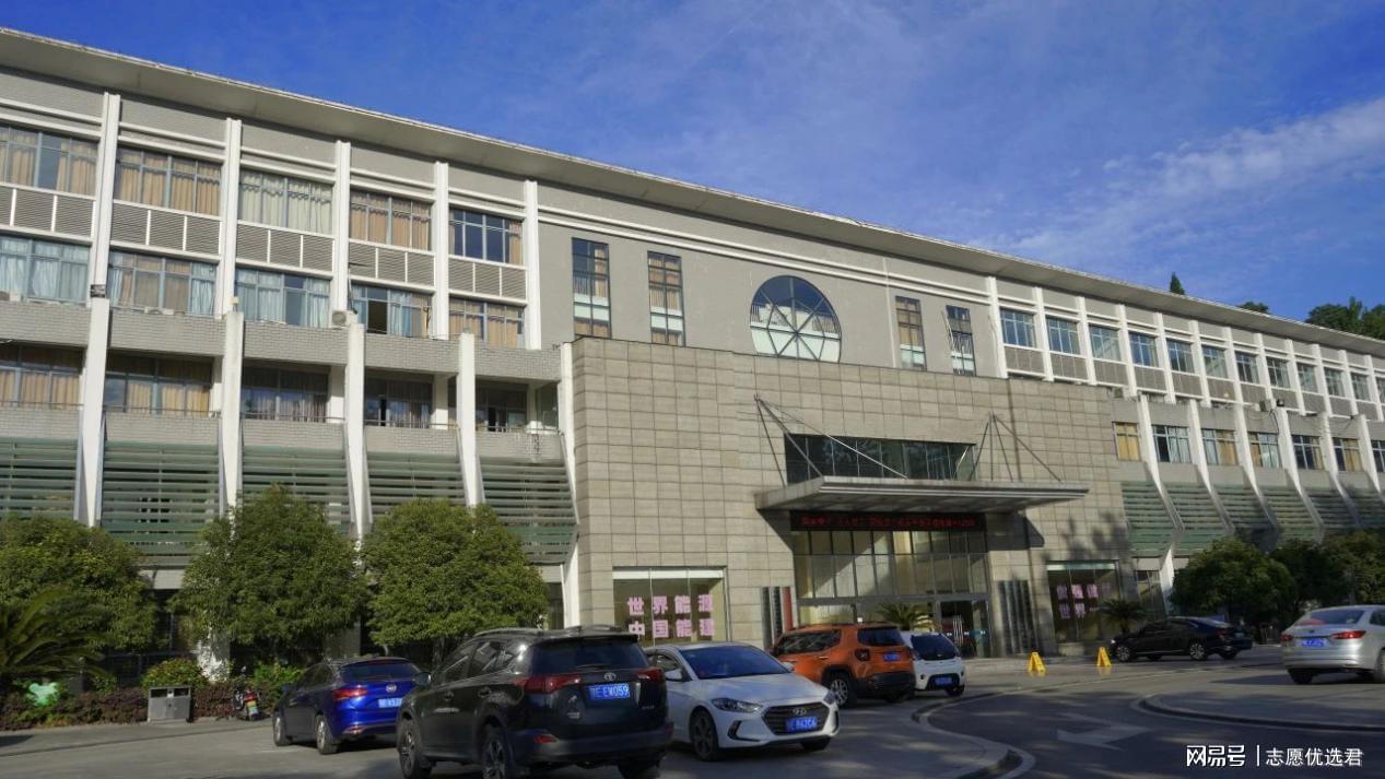 三峡电力职业学院就业怎么样？央企、新能源、银行全拿下！-图3