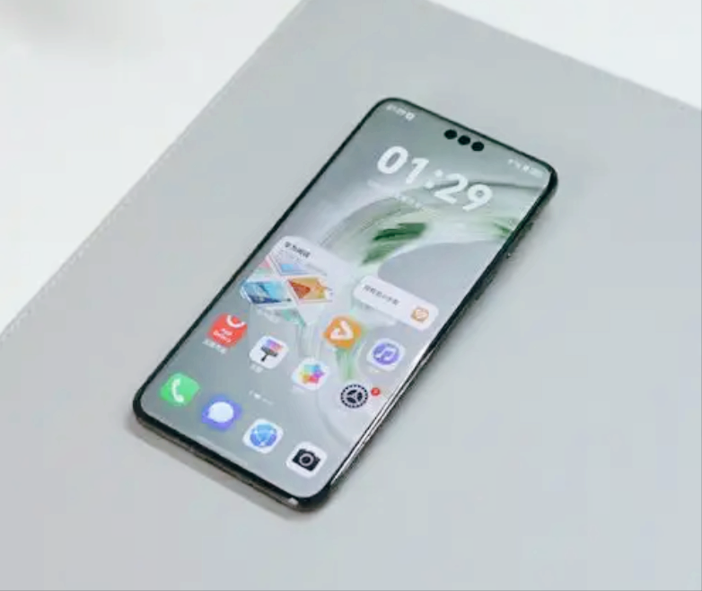 华为Mate70+鸿蒙电脑双管齐下,完整的闭环系统,漂亮国急了