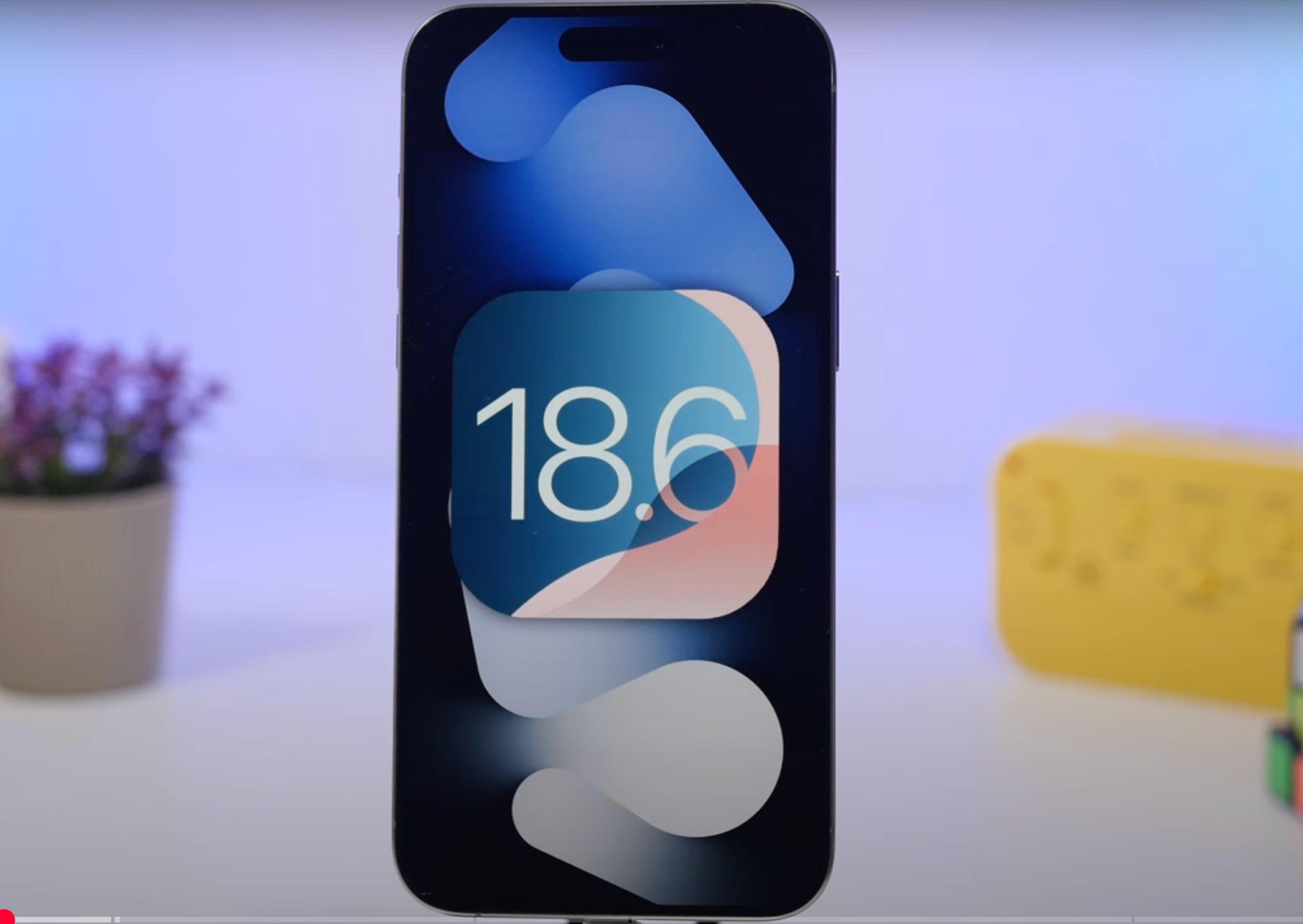 iOS 18.6国行版首曝：苹果变了，AI合规化落地成了主线任务