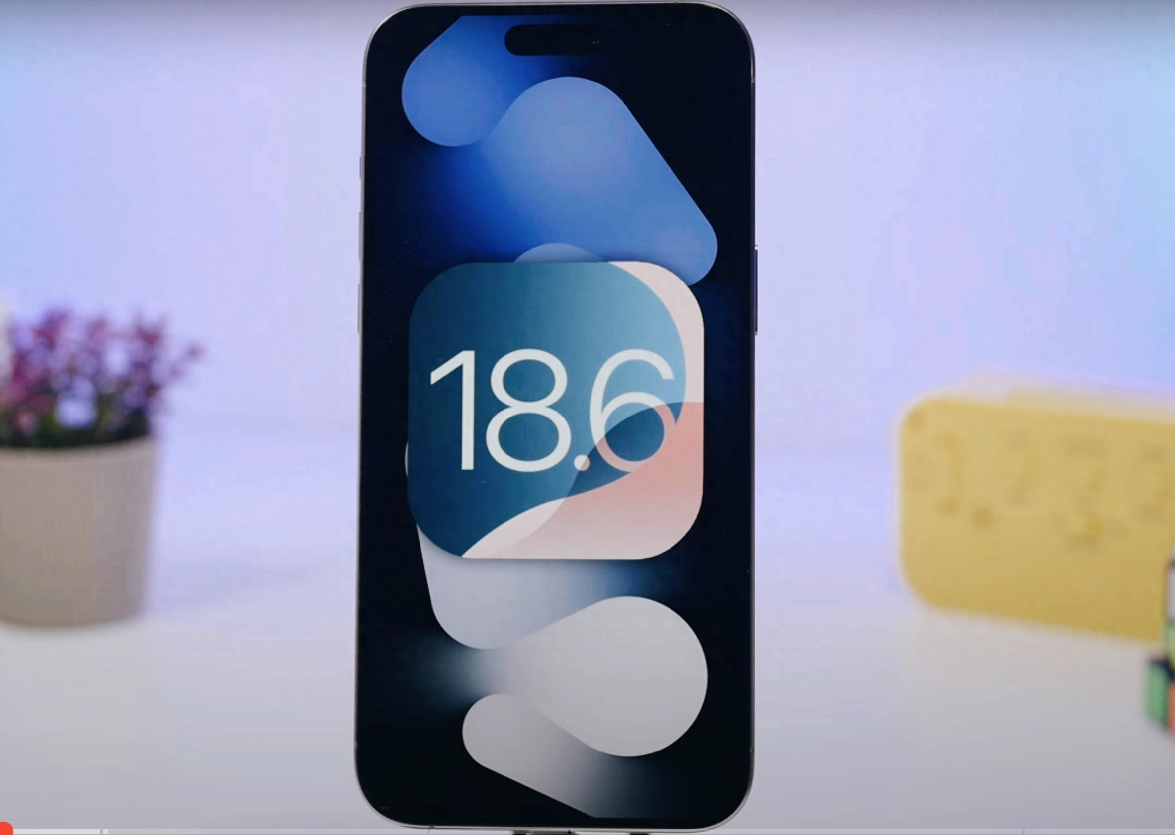 iOS 18.6国行版曝光,苹果中国AI策略变了,Siri接入百度阿里