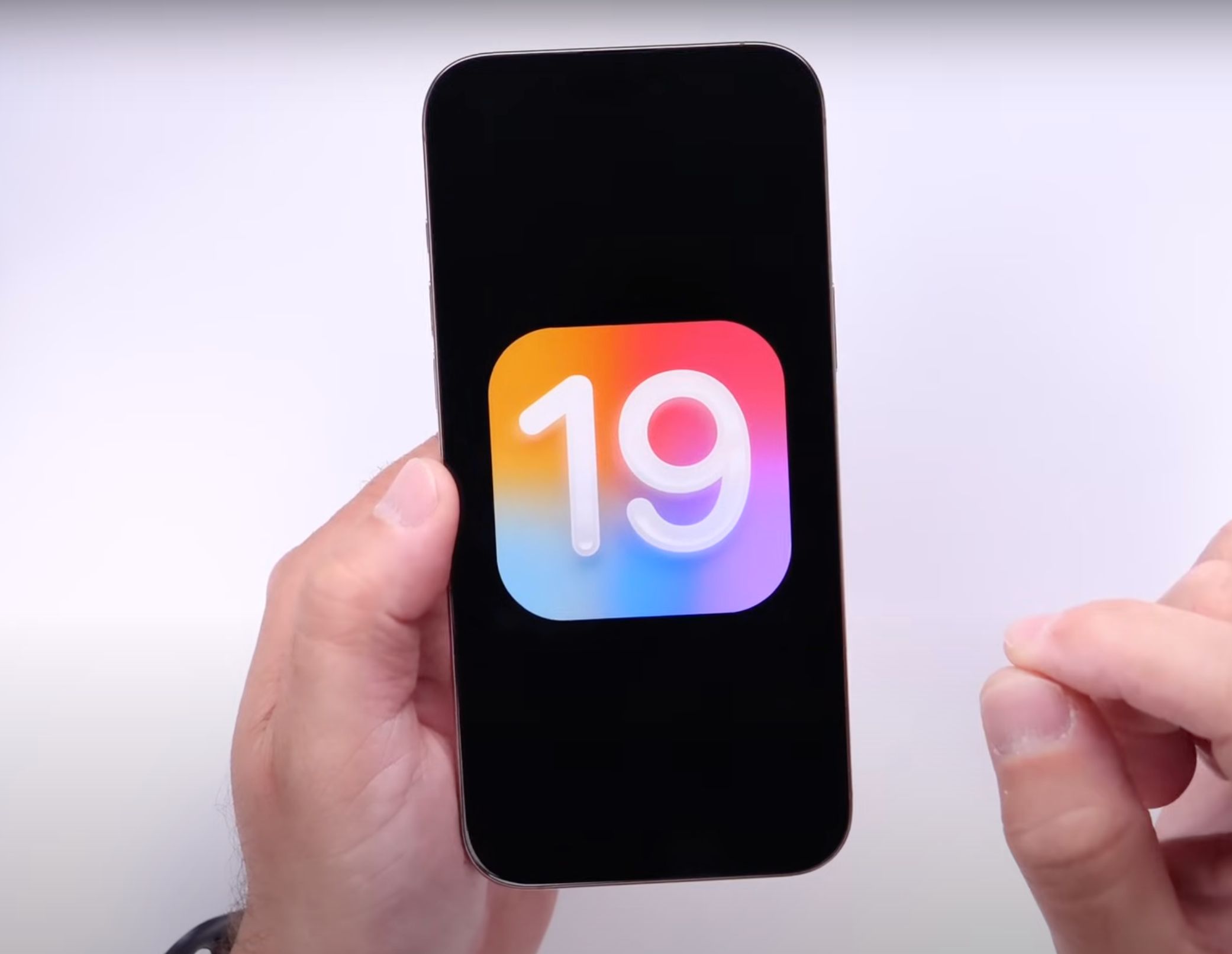 iOS 19功能汇总曝光,AI加持全新体验,这次果粉真的等值了