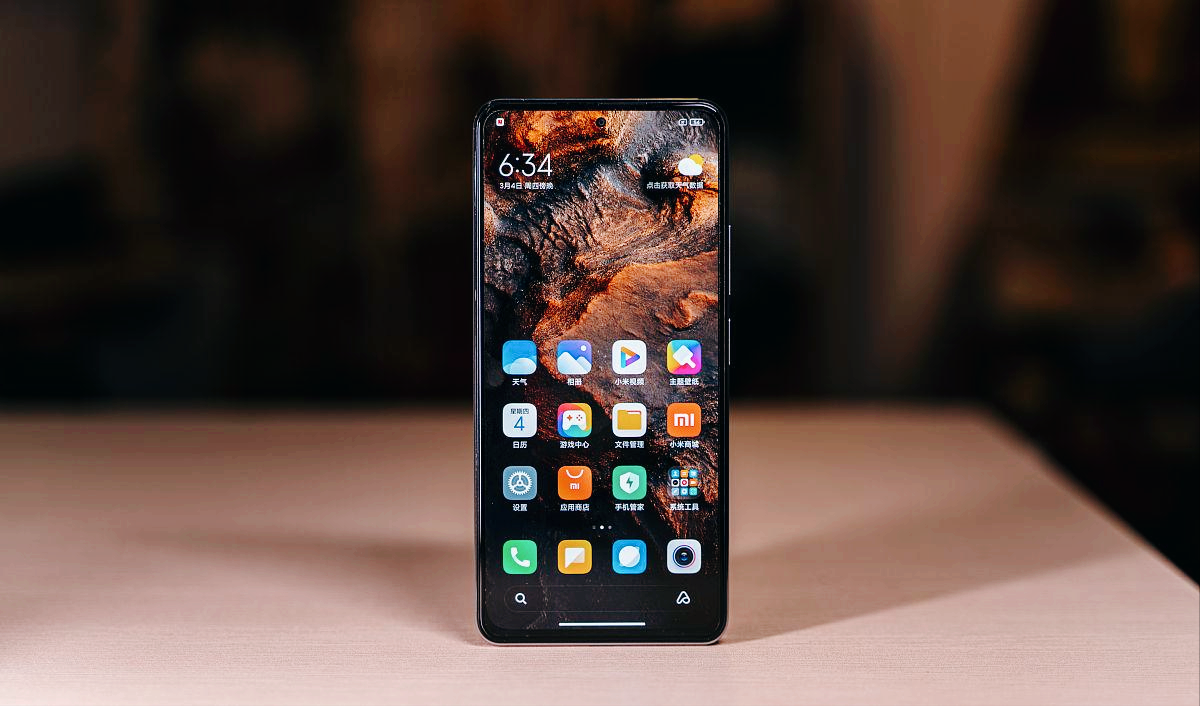 华为nova14刚发布，nova15就爆料10月将问世，现在换机合适吗