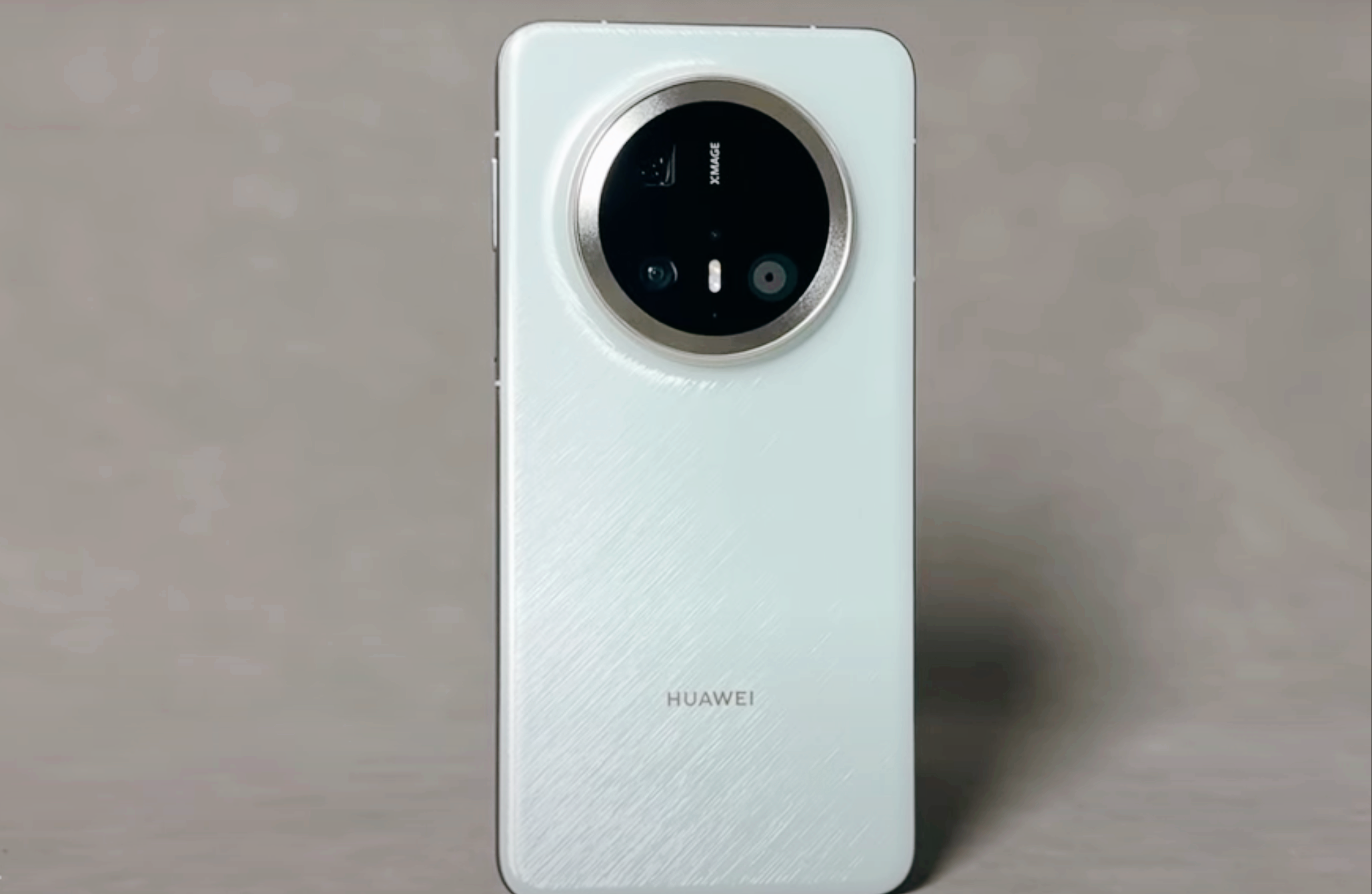 华为新机将发售,Mate70 Pro+直降1100元,买现货还是等Pura80?