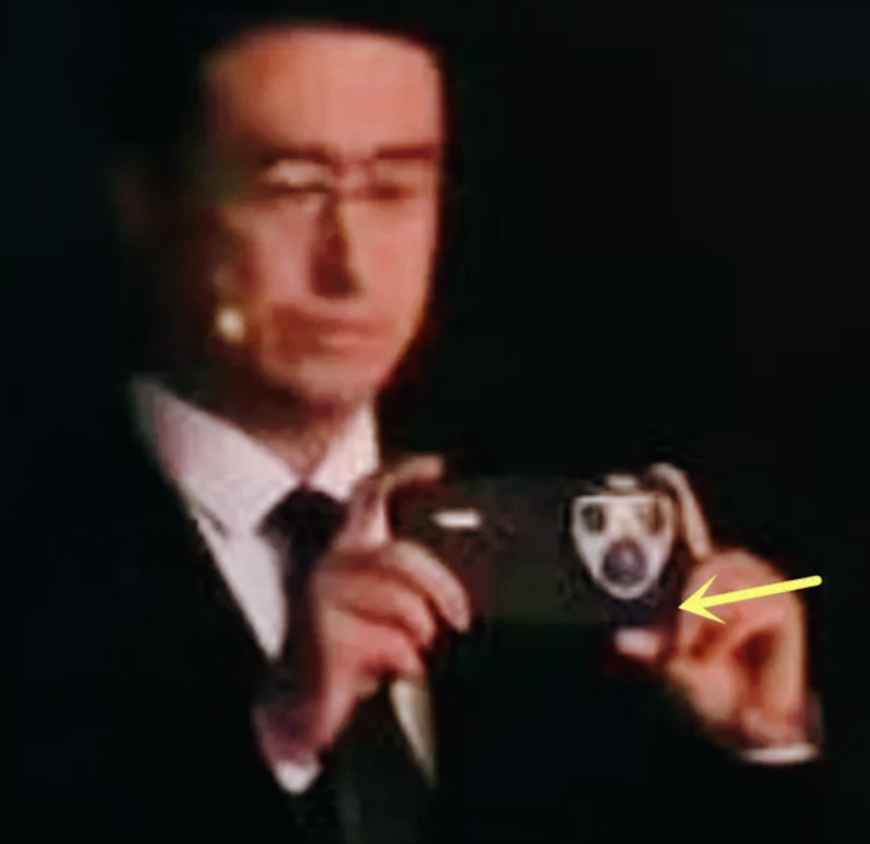 华为Pura80 Ultra真机上手，这次的后摄模组设计，真的有点狠