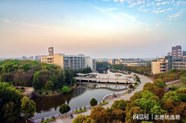 湖北经济学院怎么样？聚焦“新财经”，培养复合型拔尖人才！-趣考网