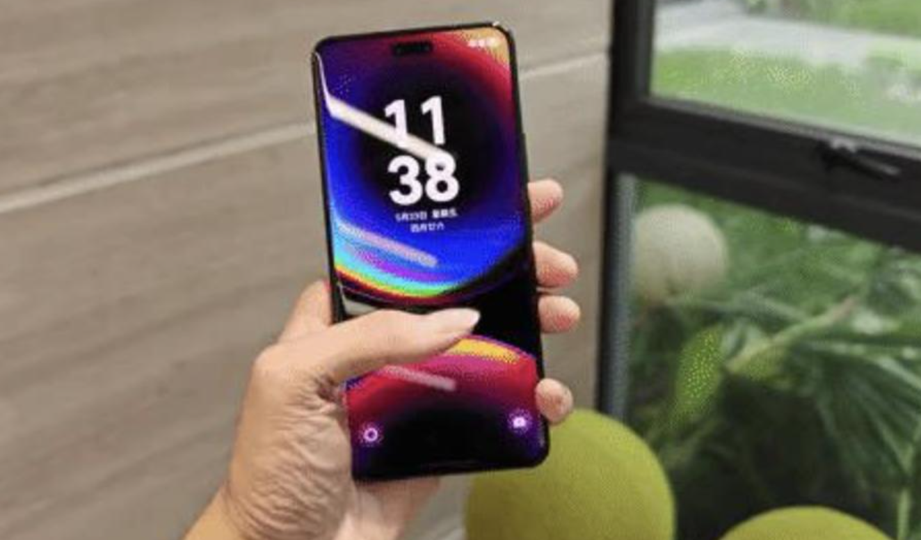 华为nova14 Ultra首个差评：鸿蒙5兼容性争议，网友评论很到位