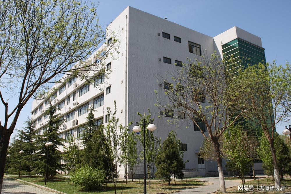 《人民日报》报道!北京印刷学院怎么样?就业好不好?优势明显!