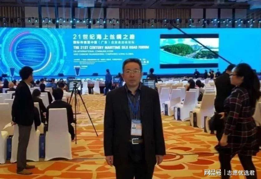 珠海科技学院学费贵吗？连续11年入选高被引，这样的师资当然值！