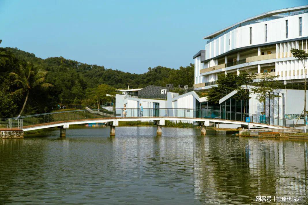 北师港浸大就业怎么样?好不好?本硕连读、本博直升,升学更有利