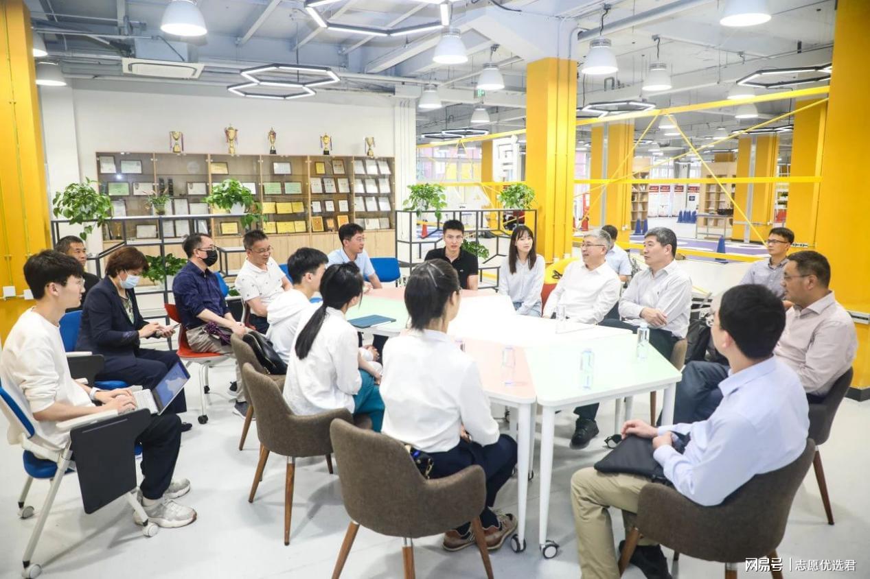 上海高校排位赛：上海理工大学排名第3，仅次于上交大和复旦！