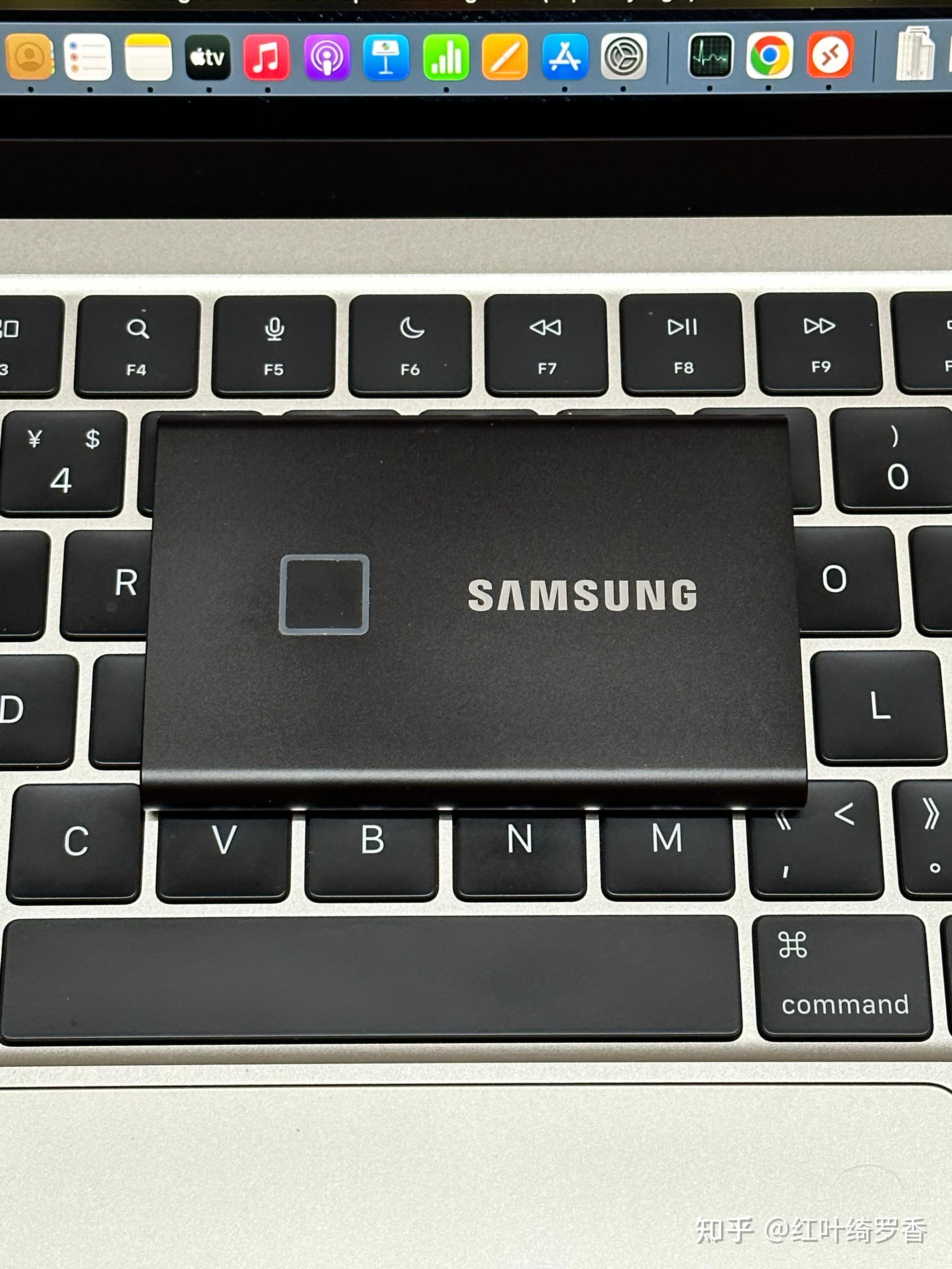 苹果电脑MacBook Pro M3/M3 Pro/M3 Max选购指南，尺寸、芯片、内存、存储空间选购建议一应俱全。