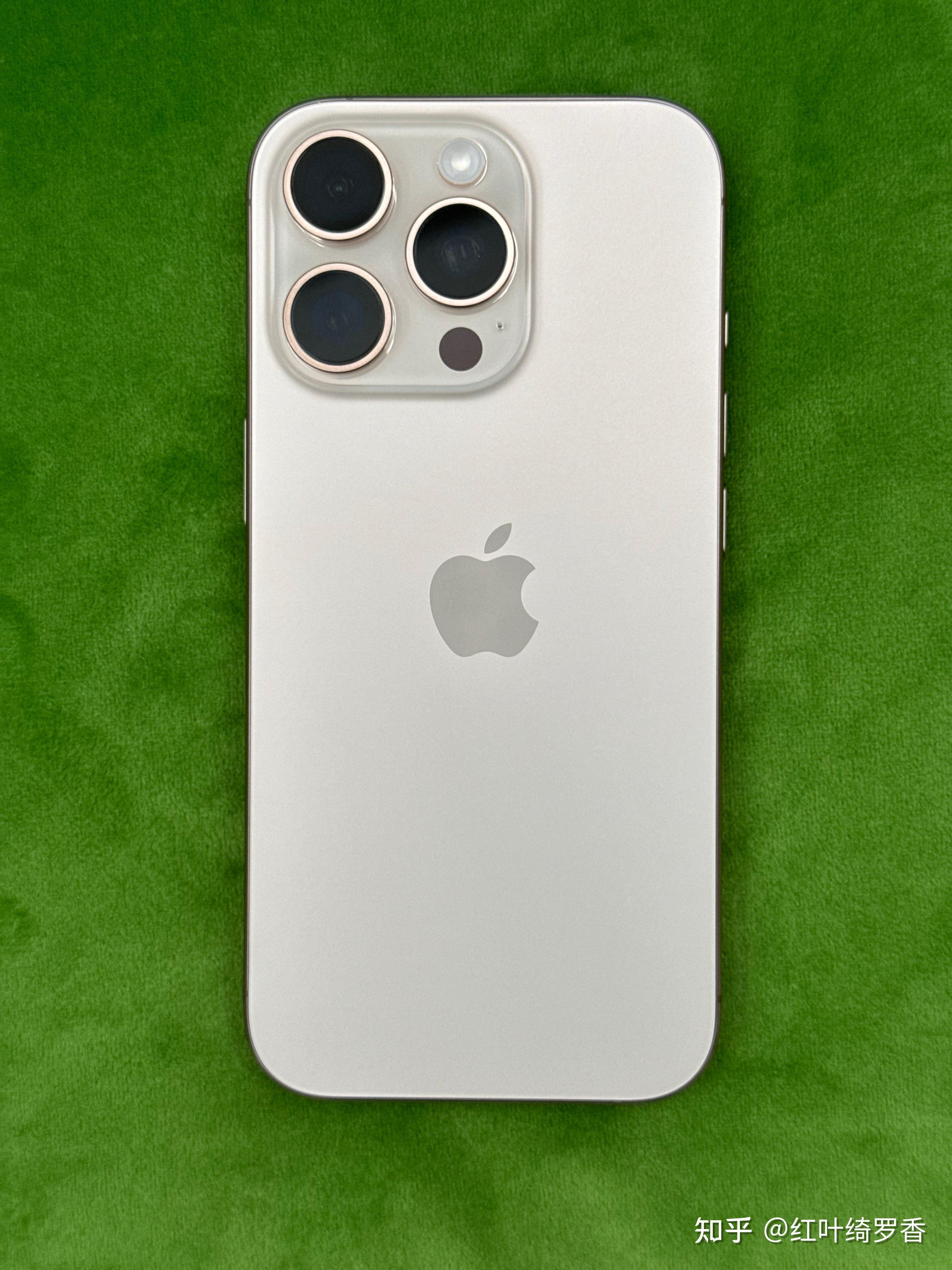 iPhone 16和iPhone 16 Pro硬核对比!看看哪一个才更值得买!